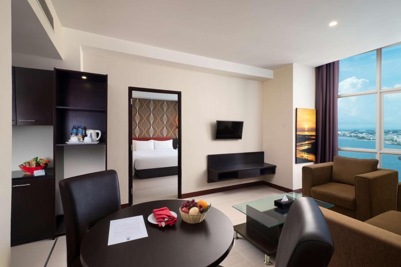 Best Western The Lagoon Hotel Manado Kültér fotó